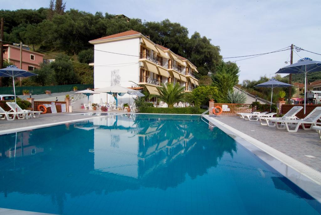 Villa Angelika Parga Exteriör bild