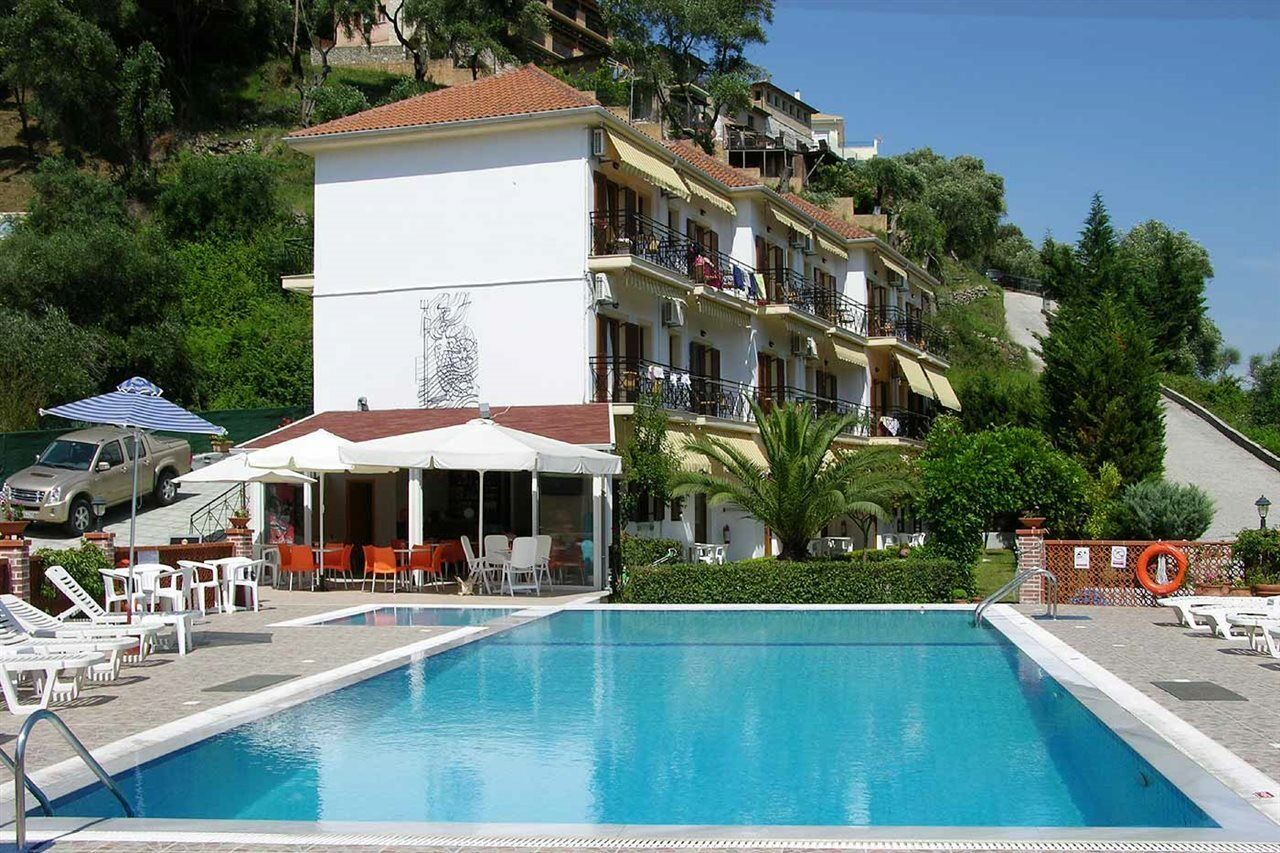 Villa Angelika Parga Exteriör bild